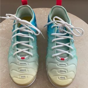 Nike Air Vapormax Plus Womens